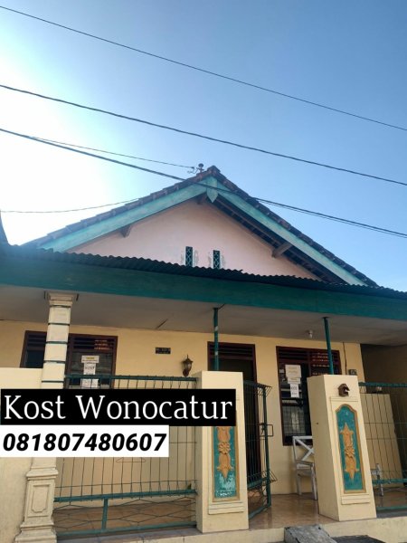 kost-putri-strategis-wonocatur-622833826_large
