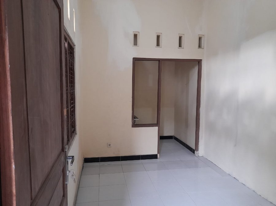 kost-grandis-1288657541_large