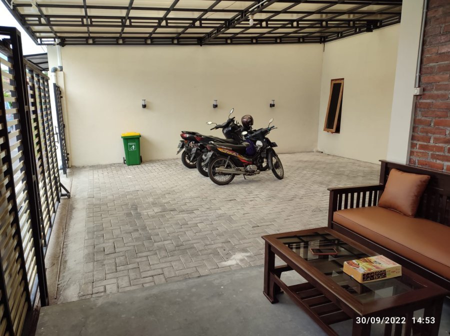 listing-713154296_large